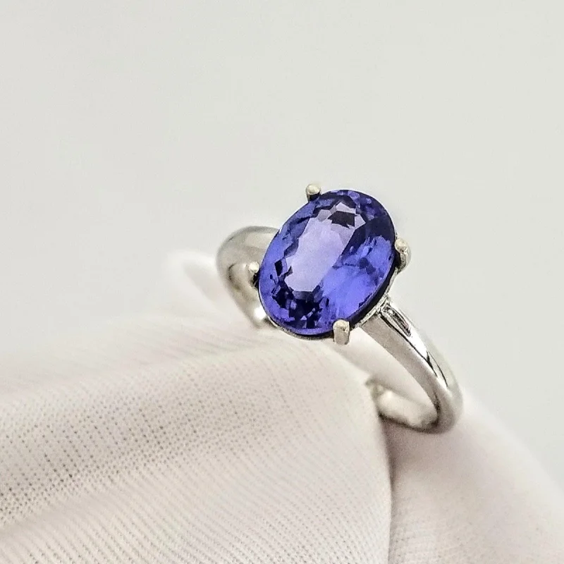 Boho - Style Women's Rings with Turquoise and Leather AccentsOval Tanzanite Stone Ring Boho - Style Women's Rings with Turquoise and Leather AccentsOval Tanzanite Stone Ring