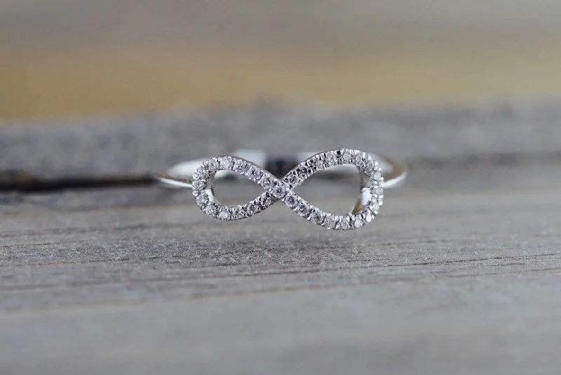 Men's sports - team logo rings for fans14k White Gold Diamond Pave Polished Infinity Love Symbol Ring Band Promise Anniversary Fashion Rope Men's sports - team logo rings for fans14k White Gold Diamond Pave Polished Infinity Love Symbol Ring Band Promise Anniversary Fashion Rope