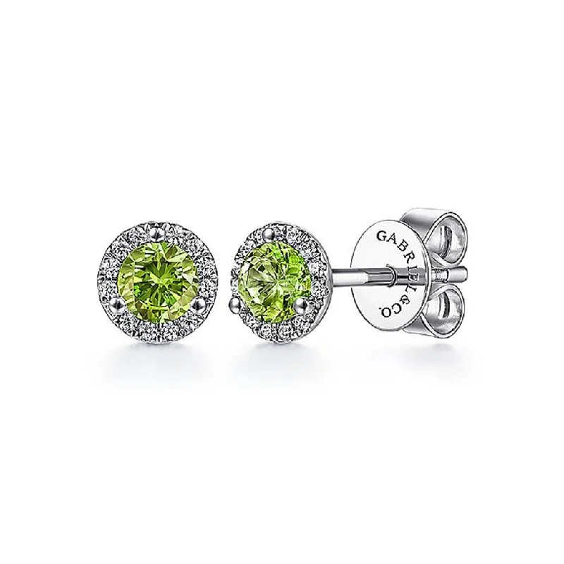 Men's Garnet Engagement Rings in 18K Gold Vermeil with Intricate Engraved DetailsGabriel Diamond Halo & Peridot Stud Earrings Men's Garnet Engagement Rings in 18K Gold Vermeil with Intricate Engraved DetailsGabriel Diamond Halo & Peridot Stud Earrings