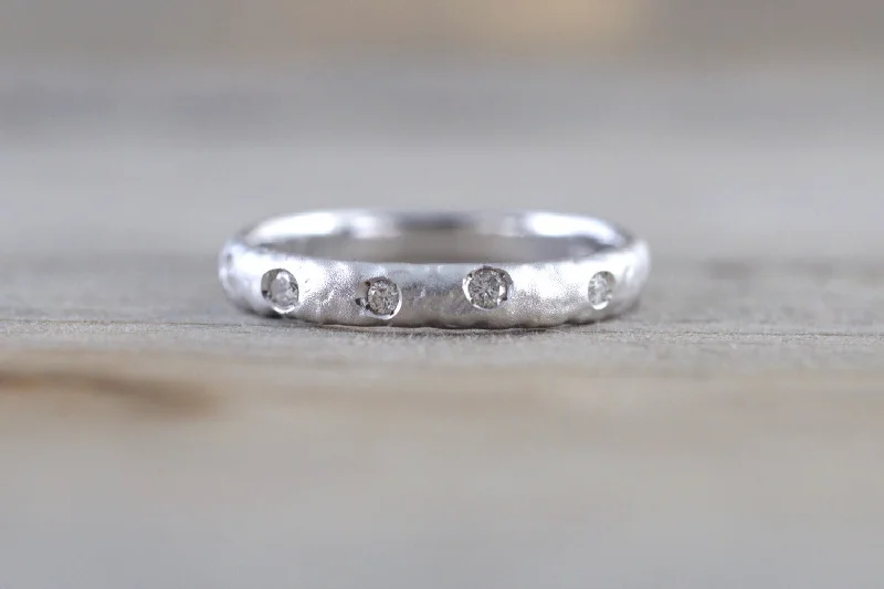 Men's classic silver wedding rings with simple bands14k Solid White Gold Diamond Hammered Ring Band Matte Brushed Men's classic silver wedding rings with simple bands14k Solid White Gold Diamond Hammered Ring Band Matte Brushed