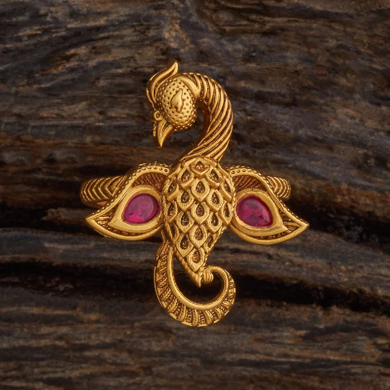Geometric - shaped double finger rings for a contemporary styleAntique Finger Ring 182181 Geometric - shaped double finger rings for a contemporary styleAntique Finger Ring 182181