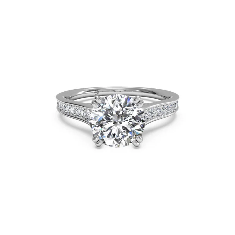 Men's Aquamarine Engagement Rings in 9K Gold with a Bezel - Set StoneRound Brilliant Micropave Surprise Diamond Engagement Ring Men's Aquamarine Engagement Rings in 9K Gold with a Bezel - Set StoneRound Brilliant Micropave Surprise Diamond Engagement Ring