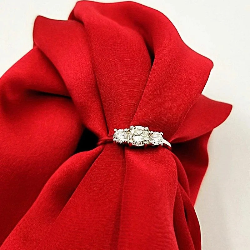 Silicone Women's Rings for a Comfortable and Durable OptionWhite Gold Trilogy Diamond Ring Silicone Women's Rings for a Comfortable and Durable OptionWhite Gold Trilogy Diamond Ring