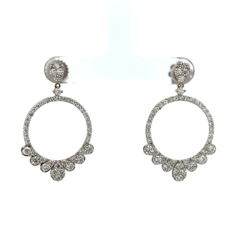 Cushion - cut diamond engagement ring with a halo of moissanite in a silver - plated bandCircular Diamond Earrings in White Gold Cushion - cut diamond engagement ring with a halo of moissanite in a silver - plated bandCircular Diamond Earrings in White Gold