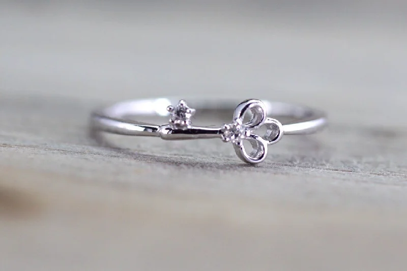 Men's gold signet rings with engraved initials14k White Gold Diamond Key Ring Band Stackable Dainty Thin Fashion Love Men's gold signet rings with engraved initials14k White Gold Diamond Key Ring Band Stackable Dainty Thin Fashion Love