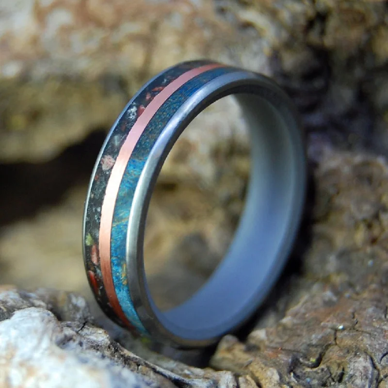 Interlocking Band Women's Rings in White Gold for a Modern DesignPast Multiverse | Men's Blue Maple Wood, Agate, Copper & Titanium Wedding Ring Interlocking Band Women's Rings in White Gold for a Modern DesignPast Multiverse | Men's Blue Maple Wood, Agate, Copper & Titanium Wedding Ring