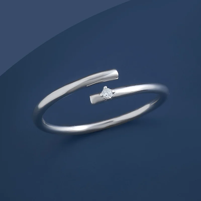Delicate double finger rings for a dainty appearance92.5 Silver Finger Ring 161078
