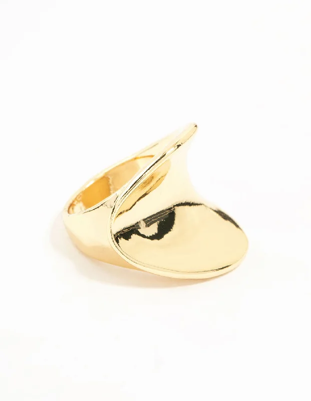 Pearl - Adorned Fashion Rings in Gold - Tone Alloy for a Sophisticated LookGold Plated Statement Wave Ring Pearl - Adorned Fashion Rings in Gold - Tone Alloy for a Sophisticated LookGold Plated Statement Wave Ring