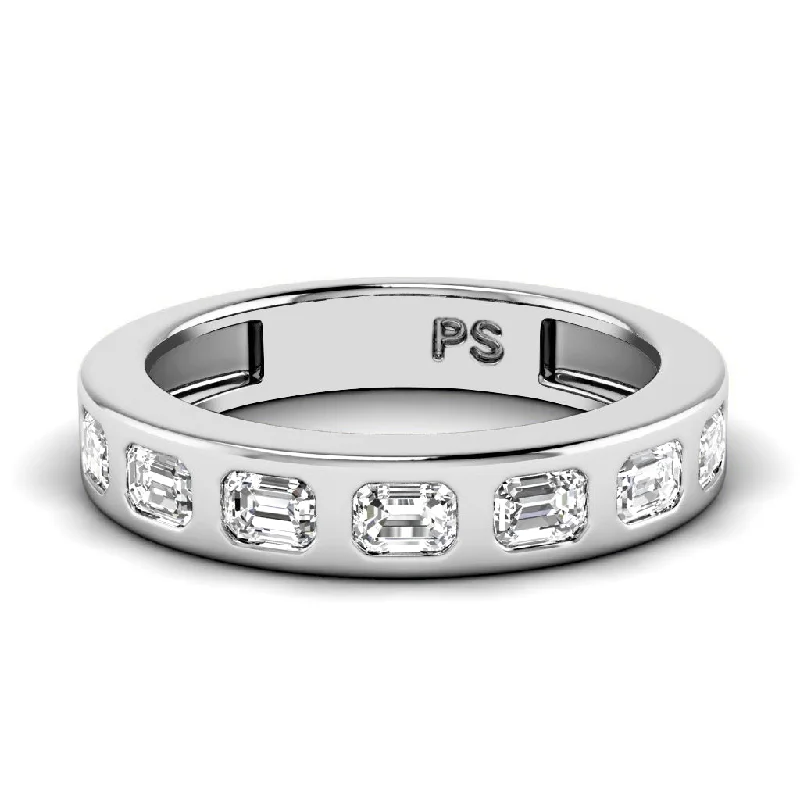 Men's gold signet rings with engraved initials1.50 CT Emerald Cut Diamonds - Mens Wedding Band Men's gold signet rings with engraved initials1.50 CT Emerald Cut Diamonds - Mens Wedding Band