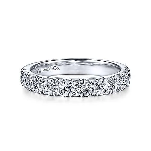 Men's Alexandrite Engagement Rings in Platinum with a Hidden Halo of DiamondsProng Set Round Diamond Wedding Band 14K White Gold Men's Alexandrite Engagement Rings in Platinum with a Hidden Halo of DiamondsProng Set Round Diamond Wedding Band 14K White Gold
