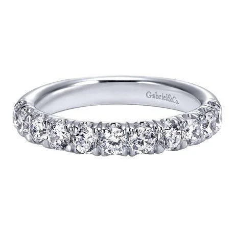 Men's Aquamarine Engagement Rings in 9K Gold with a Bezel - Set StoneFrench Pave Diamond Band 1.00 Cttw14K White Gold Men's Aquamarine Engagement Rings in 9K Gold with a Bezel - Set StoneFrench Pave Diamond Band 1.00 Cttw14K White Gold