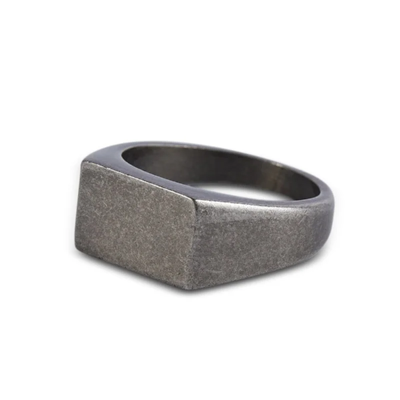 Men's magnetic rings for potential health benefitsMen’s Gunmetal Rectangle Signet Ring