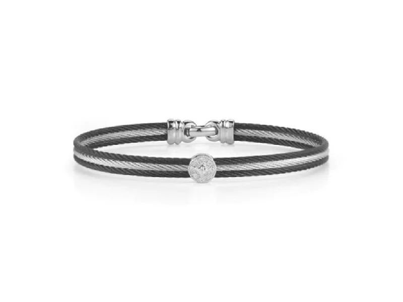 Men's Aquamarine Engagement Rings in 9K Gold with a Bezel - Set StoneAlor Noir Single Station Diamond Bracelet Men's Aquamarine Engagement Rings in 9K Gold with a Bezel - Set StoneAlor Noir Single Station Diamond Bracelet