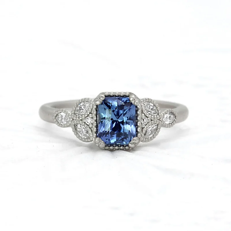 Elle Ring | Cornflower Blue Sapphire
