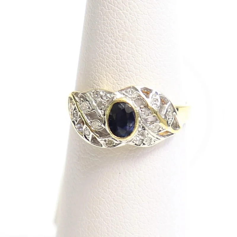 Vintage - Inspired Filigree - Design Women's Rings in Sterling SilverYellow Gold Diamond and Sapphire Ring Vintage - Inspired Filigree - Design Women's Rings in Sterling SilverYellow Gold Diamond and Sapphire Ring