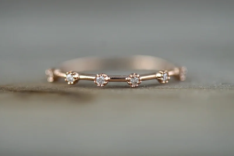Men's skull - shaped rings for a gothic style14kt Rose Gold Diamond Vine Large Ring Vintage Design Milgrain Bezel Band Men's skull - shaped rings for a gothic style14kt Rose Gold Diamond Vine Large Ring Vintage Design Milgrain Bezel Band