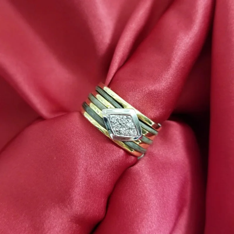 Art Deco - Inspired Women's Rings with Geometric Shapes in 14K GoldGold Ring with Elephant Hair and Diamonds Shape Art Deco - Inspired Women's Rings with Geometric Shapes in 14K GoldGold Ring with Elephant Hair and Diamonds Shape