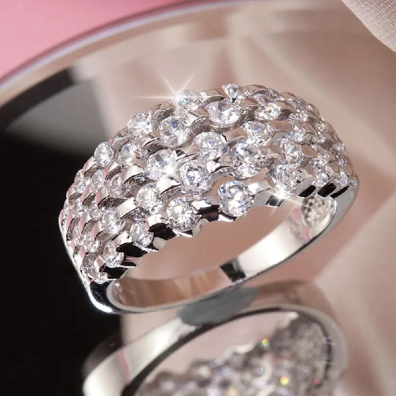 Silicone Women's Rings for a Comfortable and Durable OptionAmelia Ring