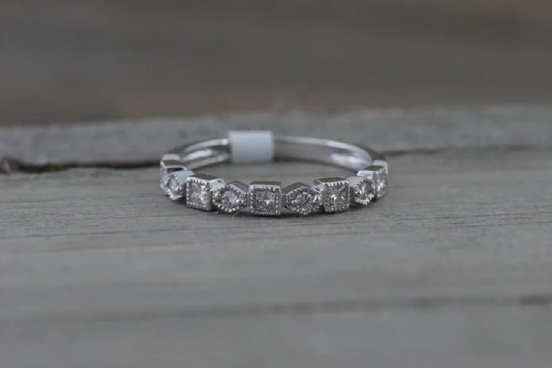 Men's oxidized silver rings for an antique look14K White Gold Art Deco Diamond Wedding Milgrain Etching Vintage Classic Ring Men's oxidized silver rings for an antique look14K White Gold Art Deco Diamond Wedding Milgrain Etching Vintage Classic Ring