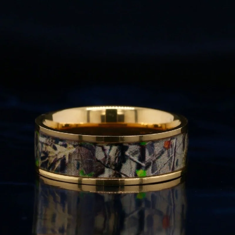 Men's emerald - encrusted rings for a rich green tone14K Gold Camo Ring Camouflage Wedding Band Men's emerald - encrusted rings for a rich green tone14K Gold Camo Ring Camouflage Wedding Band