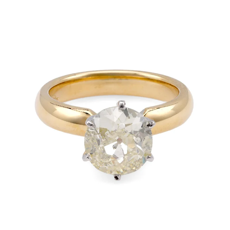 Halo diamond engagement ring in 18K white gold with a center oval - cut stoneVintage GIA 2.59 Carat Old European Diamond 18K Yellow Gold and Platinum Ring Halo diamond engagement ring in 18K white gold with a center oval - cut stoneVintage GIA 2.59 Carat Old European Diamond 18K Yellow Gold and Platinum Ring