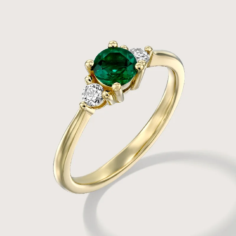 Men's Black Onyx Engagement Rings Set in Titanium for a Modern and Bold LookAudrey Gold Ring 4.5mm Emerald & Diamond Men's Black Onyx Engagement Rings Set in Titanium for a Modern and Bold LookAudrey Gold Ring 4.5mm Emerald & Diamond