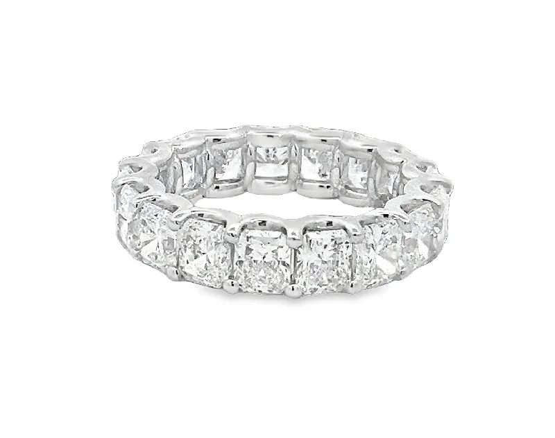 Heart - shaped diamond engagement ring with a hidden halo in 14K rose goldLAB GROWN ETERNITY BANDS Heart - shaped diamond engagement ring with a hidden halo in 14K rose goldLAB GROWN ETERNITY BANDS
