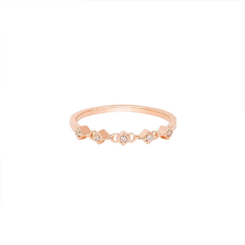 Sapphire Gemstone Rings in 18K White Gold with Diamond Accents for an Elegant EngagementAthena 18K Rosegold Ring w. Diamonds Sapphire Gemstone Rings in 18K White Gold with Diamond Accents for an Elegant EngagementAthena 18K Rosegold Ring w. Diamonds