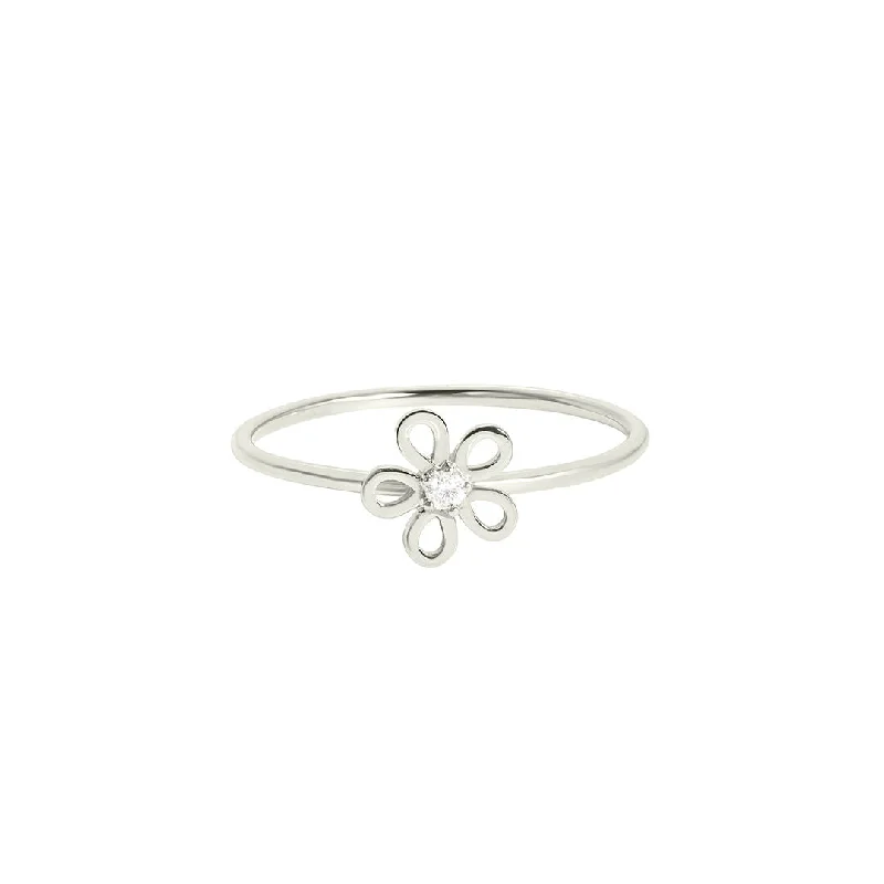 Emerald Gemstone Rings Set in Platinum with Filigree Work for a Vintage - Inspired LookGolden Daisy 18K Whitegold Ring w. Diamond Emerald Gemstone Rings Set in Platinum with Filigree Work for a Vintage - Inspired LookGolden Daisy 18K Whitegold Ring w. Diamond