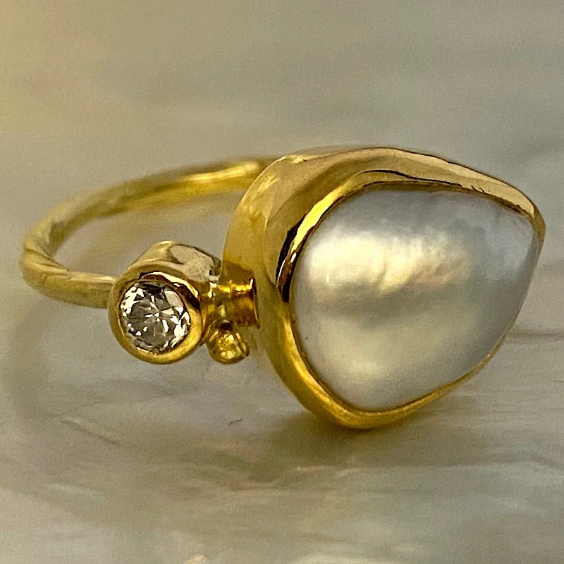 Emerald Gemstone Rings Set in Platinum with Filigree Work for a Vintage - Inspired LookCocktail 18K & 22K Gold Ring w. Pearl & Diamond Emerald Gemstone Rings Set in Platinum with Filigree Work for a Vintage - Inspired LookCocktail 18K & 22K Gold Ring w. Pearl & Diamond