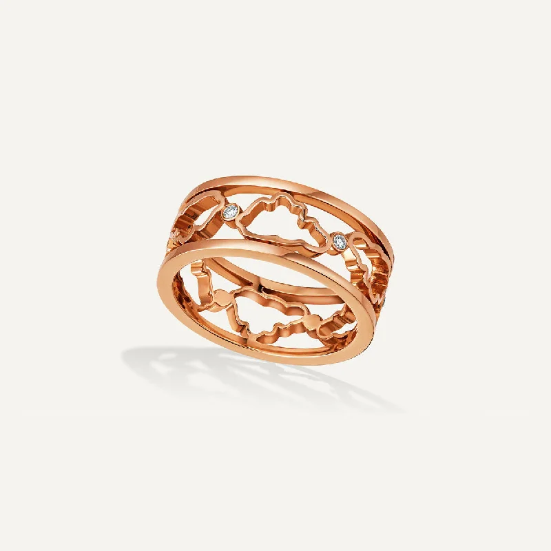 Emerald Gemstone Rings Set in Platinum with Filigree Work for a Vintage - Inspired LookAllusia Love Band 18K Rosegold Ring w. Diamonds Emerald Gemstone Rings Set in Platinum with Filigree Work for a Vintage - Inspired LookAllusia Love Band 18K Rosegold Ring w. Diamonds