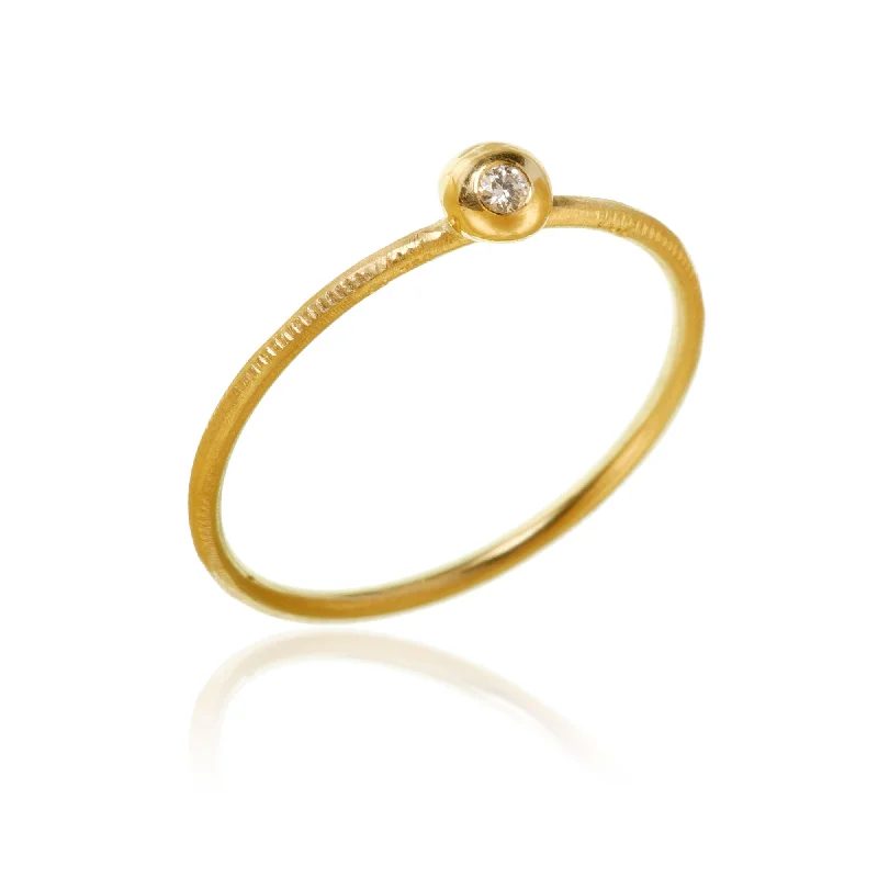 Ruby Gemstone Rings in 14K Yellow Gold with a Solitaire Setting for a Classic and Bold StatementDelphis 18K Gold Ring w. Diamond Ruby Gemstone Rings in 14K Yellow Gold with a Solitaire Setting for a Classic and Bold StatementDelphis 18K Gold Ring w. Diamond