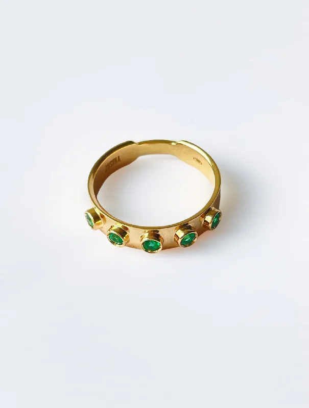 Lapis Lazuli Gemstone Rings in Sterling Silver with a Star - Shaped Setting for a Celestial - Inspired PieceJabbar 18K Gold Ring w. Emeralds
