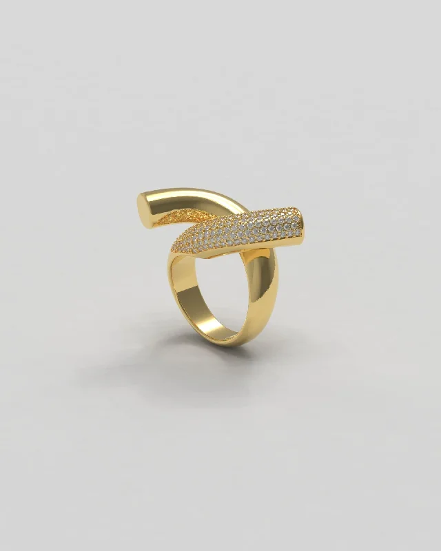 Emerald Gemstone Rings Set in Platinum with Filigree Work for a Vintage - Inspired LookRose Paved 18K Gold Ring w. Diamonds Emerald Gemstone Rings Set in Platinum with Filigree Work for a Vintage - Inspired LookRose Paved 18K Gold Ring w. Diamonds