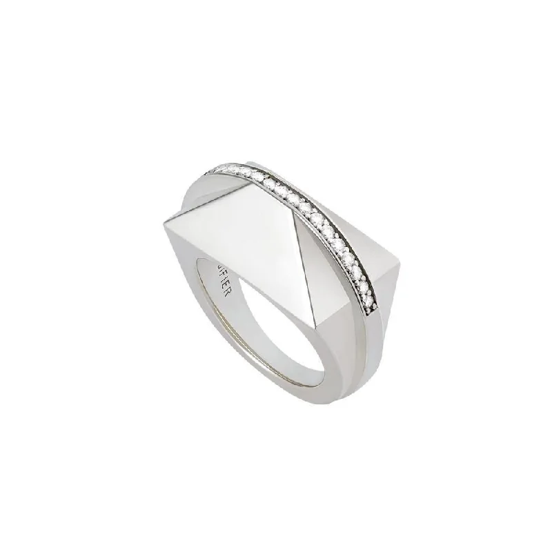 Jasper Gemstone Rings in 18K Gold Vermeil with a Matte Finish for a Subtle and Elegant LookICON Shard Silver Ring w. Diamond Jasper Gemstone Rings in 18K Gold Vermeil with a Matte Finish for a Subtle and Elegant LookICON Shard Silver Ring w. Diamond